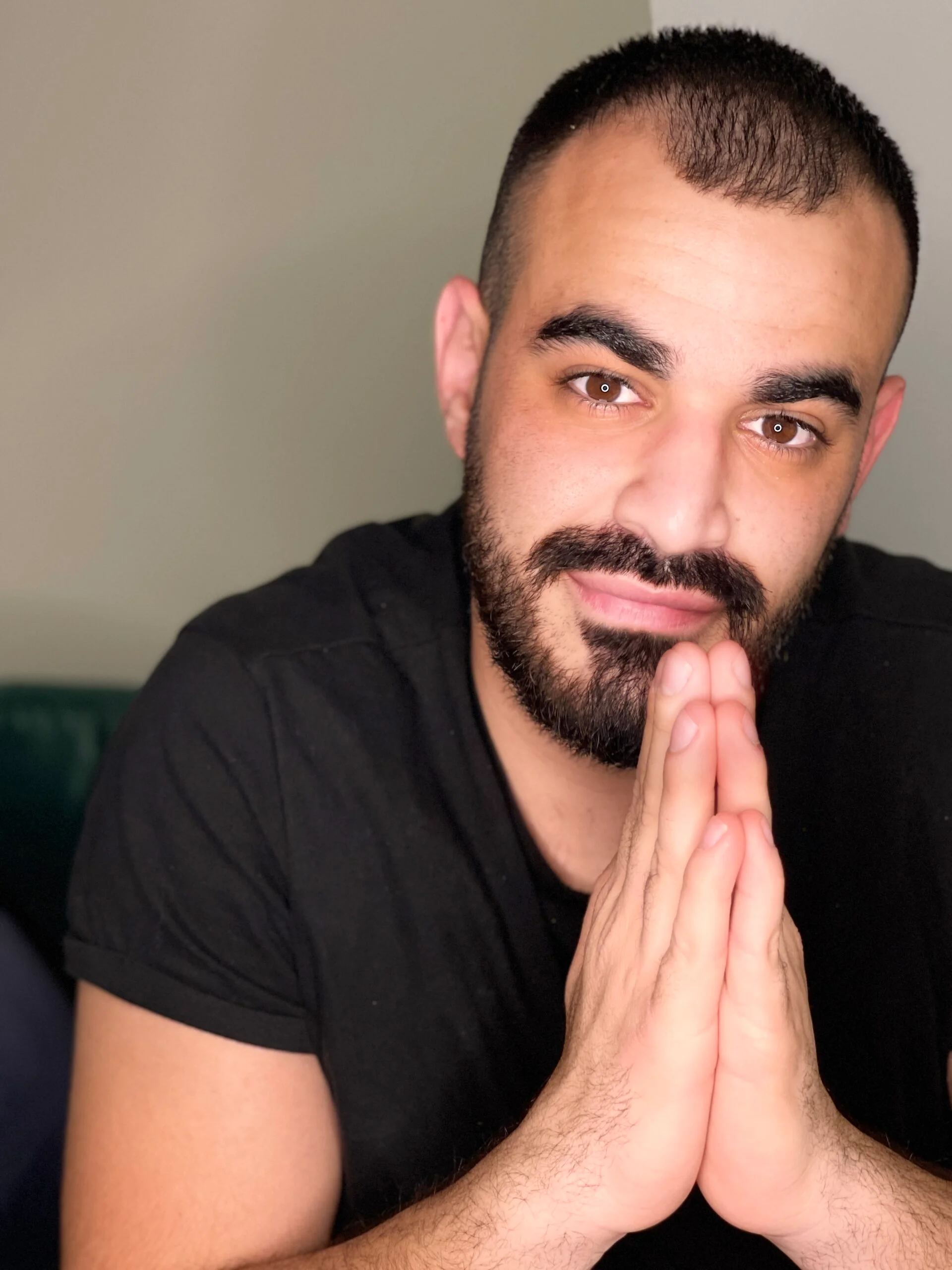 ייעוץ כלכלי במרכז אצל קבוצת זכאים
